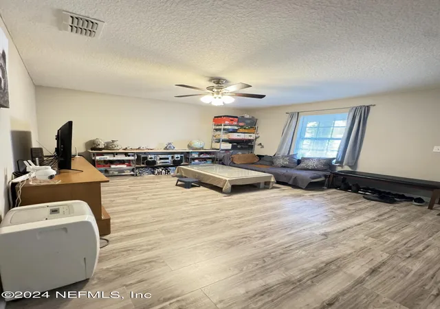 4th image of 1438 Ron Rd, Jacksonville, FL 32210 | MLS# 2042518