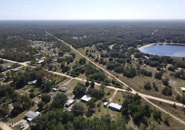 11th image of 5825 Sequoia Rd, Keystone Heights, FL 32656 | MLS# 2055144
