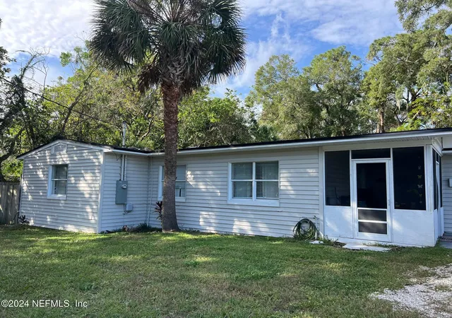 Photo 3 of Single family home for sale at 5519 River Forest Dr, Jacksonville, FL 32211 | MLS# 2055657 | Listing updated on 2026-07-22