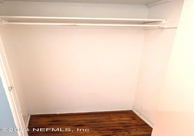 Photo 4 of Single Family Residence at 1037 26Th Ave N, Saint Petersburg, FL 33704 | MLS# 2057050 |  | Sold on 2024-12-03