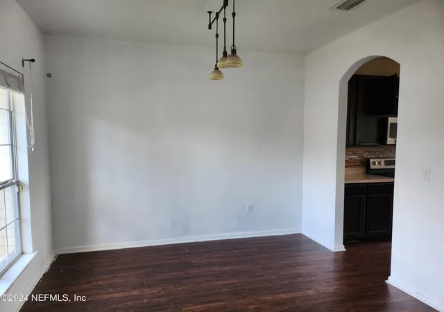 Photo 3 of Single family home for sale at 9194 Prosperity Lake Dr, Jacksonville, FL 32244 | MLS# 2057265 | Listing updated on 2026-03-27