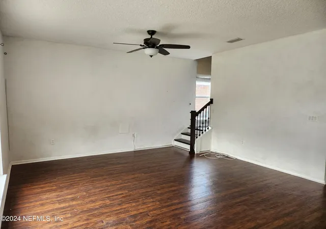 Photo 4 of Single family home for sale at 9194 Prosperity Lake Dr, Jacksonville, FL 32244 | MLS# 2057265 | Listing updated on 2026-03-27