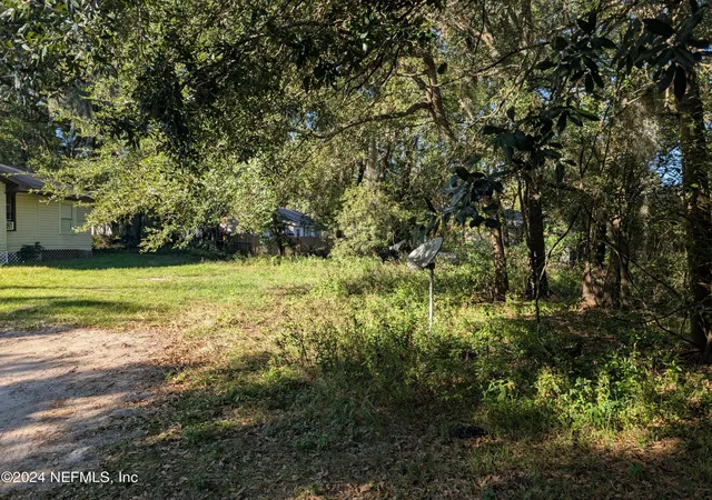 Photo 3 of Land for sale at 0 28th St E, Jacksonville, FL 32206 | MLS# 2057749 | Listing updated on 2025-11-13
