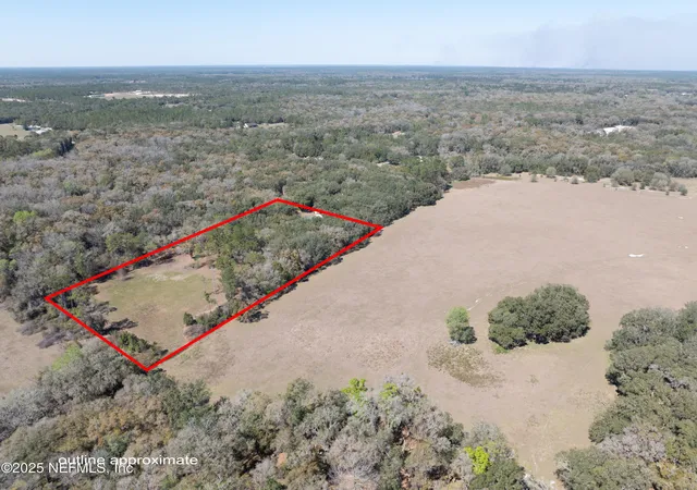 Photo 5 of Single family home for sale at 163 Boots Rd, Melrose, FL 32666 | MLS# 2074617 | Listing updated on 2026-09-02