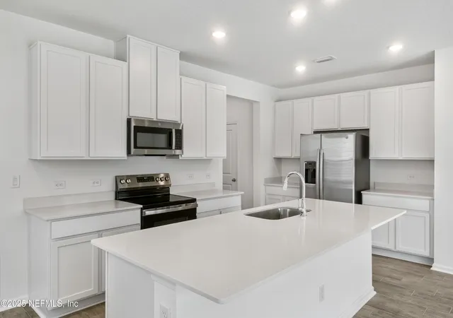 3rd image of 6024 Oracle Ct, Jacksonville, FL 32205 | MLS# 2071561