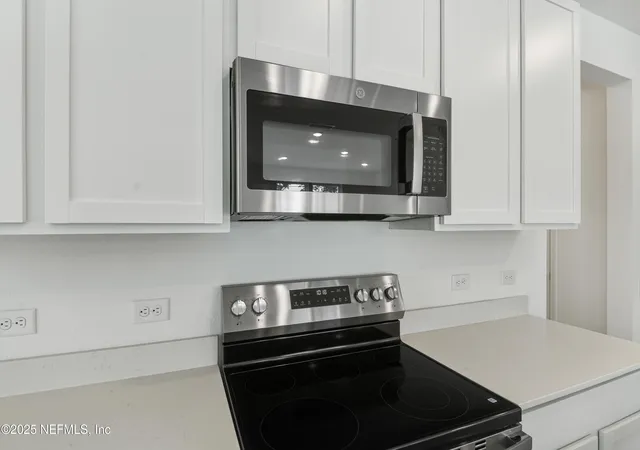 4th image of 6024 Oracle Ct, Jacksonville, FL 32205 | MLS# 2071561