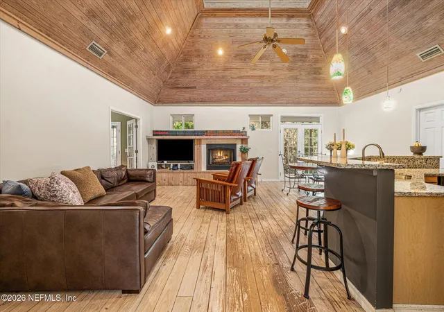 Photo 4 of Single family home for sale at 1440 Corunna St, Saint Augustine, FL 32080 | MLS# 2075237 | Listing updated on 2026-09-17