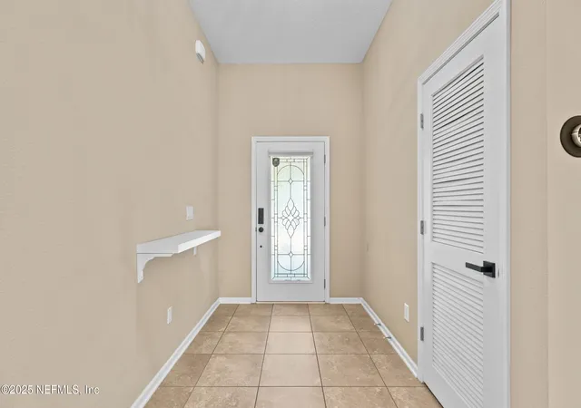 4th image of 169 Asbury Hill Ct, Jacksonville, FL 32218 | MLS# 2078354