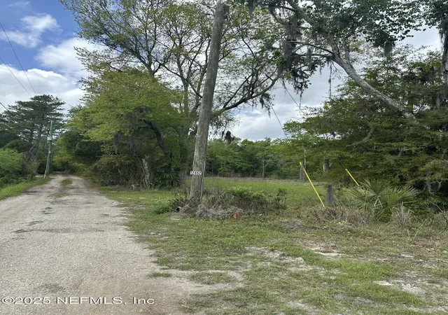 Photo 1 of Land for sale at 12452 Lem Turner Rd, Jacksonville, FL 32218 | MLS# 2078880 | Listing updated on 2026-09-16
