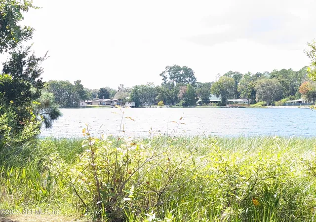 12th image of 211 Ida Blvd, Interlachen, FL 32148 | MLS# 2081886