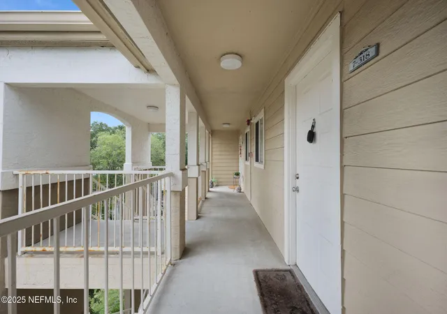 1st image of 7 Arbor Clb Dr, Jacksonville Beach, FL 32082