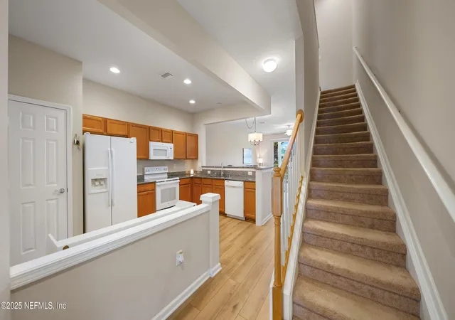Photo 3 of Townhouse for sale at 6935 Woody Vine Dr, Jacksonville, FL 32258 | MLS# 2086447 | Listing updated on 2026-07-31