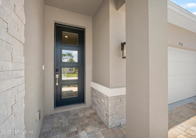Photo 4 of Single family home for sale at 9156 Players Dr, Brooksville, FL 34613 | MLS# 2085332 | Listing updated on 2026-09-15