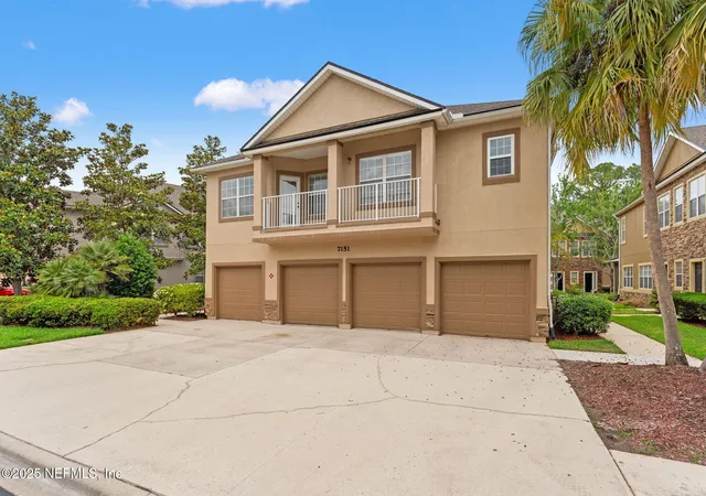 Photo 3 of Condo for sale at 7151 Deerfoot Point Cir #11-2, Jacksonville, FL 32256 | MLS# 2086327 | Listing updated on 2026-05-07