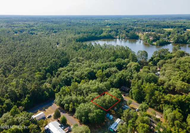 Photo 3 of Land for sale at 102 Rose Dr, Interlachen, FL 32148 | MLS# 2086411 | Listing updated on 2026-10-06