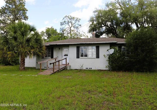 3rd image of 21514 Se 69Th Ave, Hawthorne, FL 32640 | MLS# 2087816