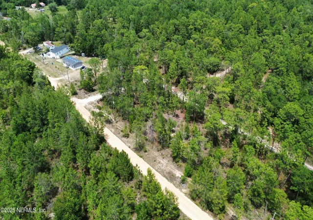 Photo 4 of Land for sale at 188 Highland Dr, Hawthorne, FL 32640 | MLS# 2090206 | Listing updated on 2026-09-22