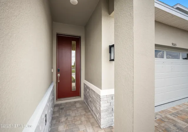 Photo 3 of Single family home for sale at 9005 Players Dr, Brooksville, FL 34613 | MLS# 2090447 | Listing updated on 2026-09-15