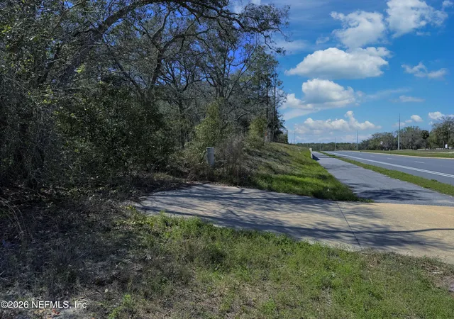 5th image of 1481 State Road 20, Interlachen, FL 32148 | MLS# 2090551
