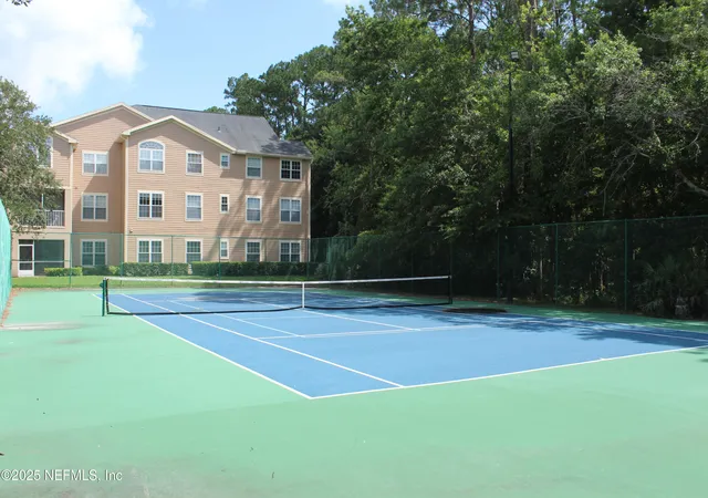 Homes for sale in Jacksonville, FL | 13810 Sutton Park Drive, Jacksonville, FL 32224 | Houzeo