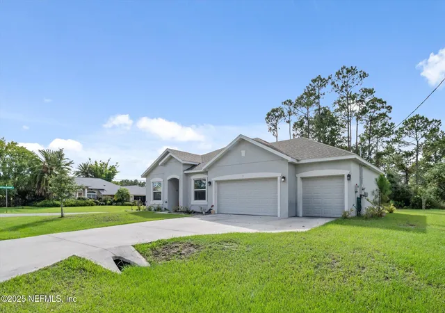 Photo 1 of Single family home for sale at 5 Bud Hollow Dr, Palm Coast, FL 32137 | MLS# 2097194 | Listing updated on 2026-04-30