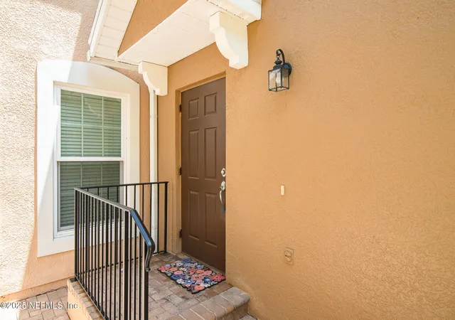 Homes for sale in Jacksonville, FL | 11890 Surfbird Cir #42E, Jacksonville, FL 32256 | MLS# 2093457