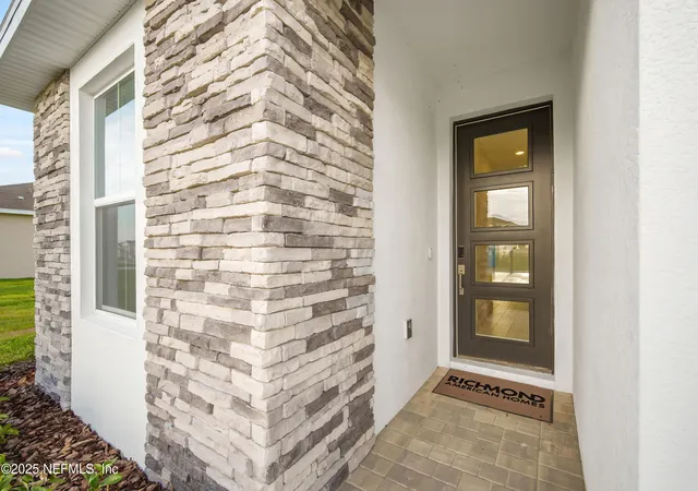 Photo 4 of Single family home for sale at 9127 Players Dr, Brooksville, FL 34613 | MLS# 2094509 | Listing updated on 2026-09-15