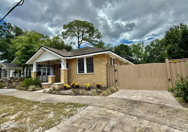 Photo 1 of Single family home for sale at 4518 Astral St, Jacksonville, FL 32205 | MLS# 2094737 | Listing updated on 2026-08-29