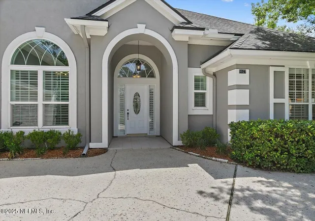 Homes for sale in Jacksonville, FL | 9927 Chelsea Lake Rd, Jacksonville, FL 32256 | MLS# 2098262