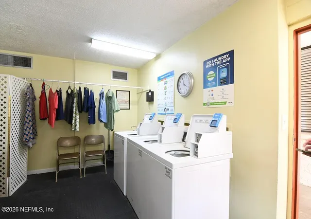 2nd image of 1810 Sevilla Blvd, Atlantic Beach, FL 32233