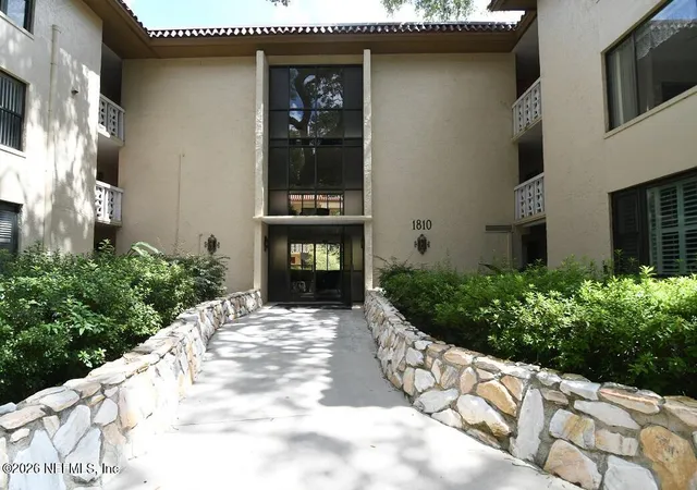 4th image of 1810 Sevilla Blvd #202, Atlantic Beach, FL 32233 | MLS# 2097790