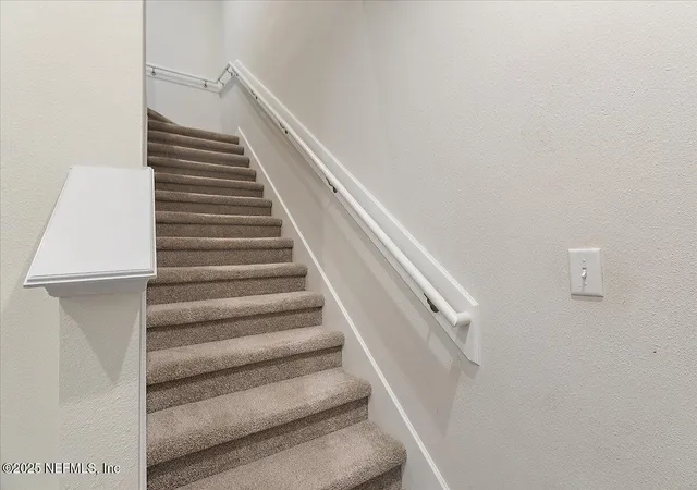 Photo 4 of Townhouse for sale at 11924 Calvesta St, Jacksonville, FL 32256 | MLS# 2098265 | Listing updated on 2026-09-04