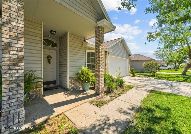4th image of 9125 Camshire Dr, Jacksonville, FL 32244 | MLS# 2101552
