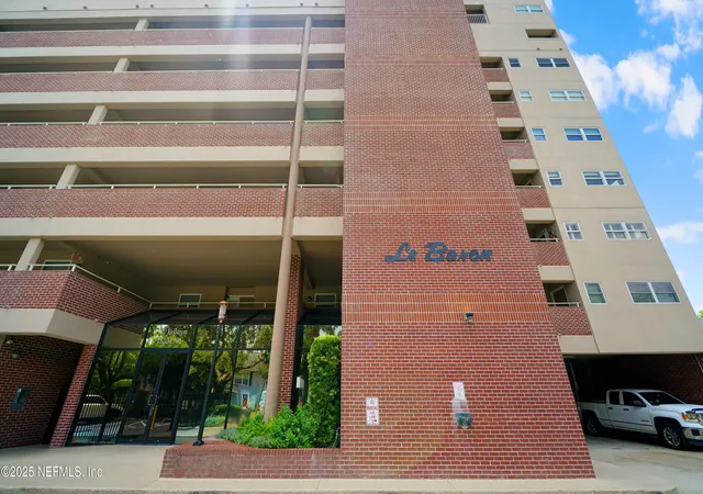 Photo 3 of Condo for sale at 1592 Le Baron Ave, Jacksonville, FL 32207 | MLS# 2103696 | Listing updated on 2026-07-10