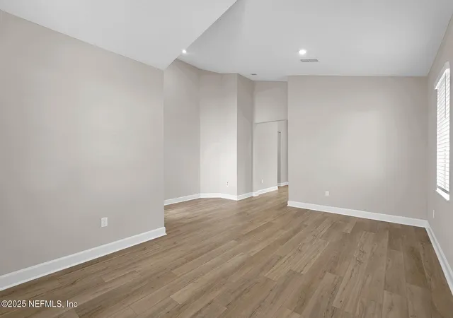 5th image of 2114 Black Glass Pl, Middleburg, FL 32068 | MLS# 2101834