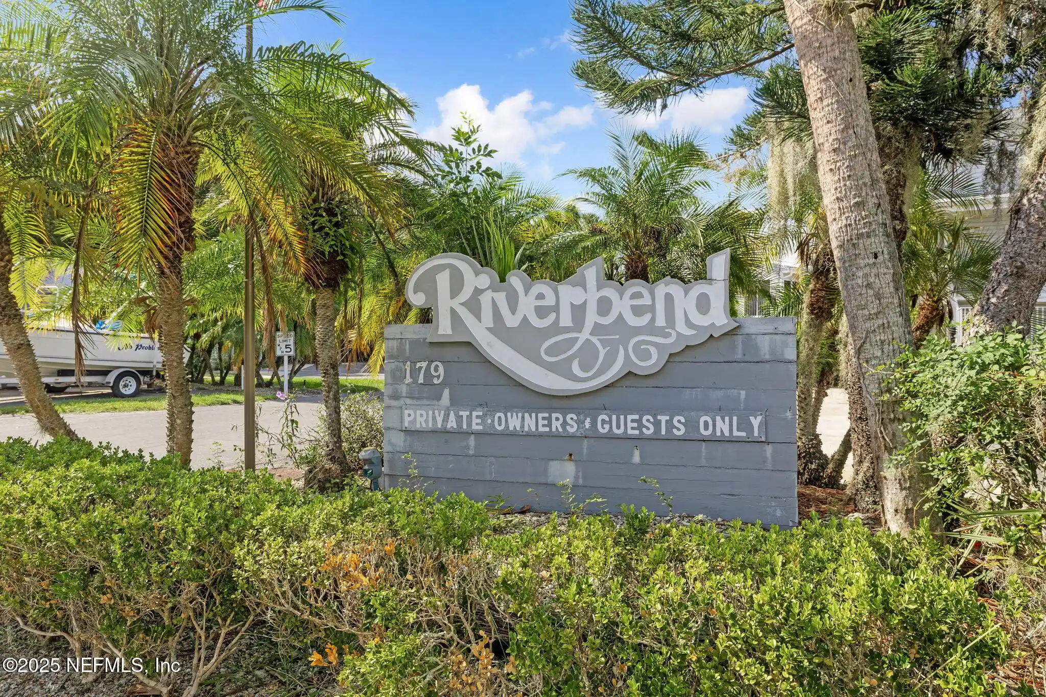 Listing Photo 53 - Condo for sale in 125 River Bend Pl located at 125 River Bend Pl, Welaka, FL 32193 - Unit #BLD. D
