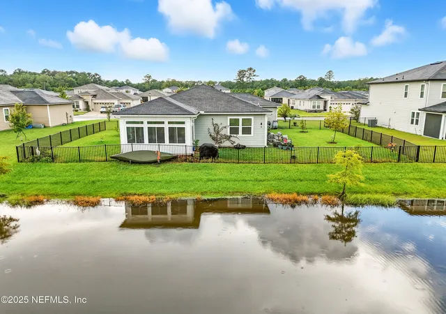 2nd image of 12601 Lake Madison Ln, Jacksonville, FL 32218 | MLS# 2102619