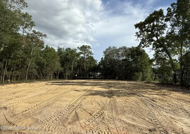 2nd image of 6759 Linwood Dr, Keystone Heights, FL 32656 | MLS# 2102613