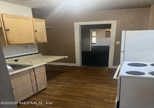 3rd image of 1410 21St St, Jacksonville, FL 32209 | MLS# 2102892