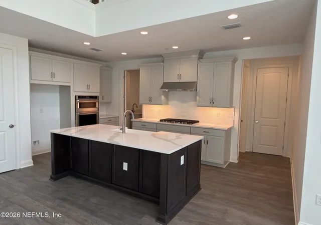 Photo 3 of Sale Pending at 375 Oakmoss Dr, Saint Johns, FL 32259 | MLS# 2103185 | Listing updated on 2026-09-12