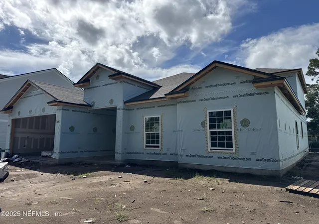 Single family home for sale at 96112 Pirates Blf Rd, Yulee, FL 32097 | MLS# 2103437 | Listing updated on 2025-11-22