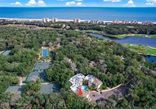 Photo 1 of Condo for sale at 2523 &2524 Boxwood Ln, Fernandina Beach, FL 32034 | MLS# 2152256 | Listing updated on 2026-08-06