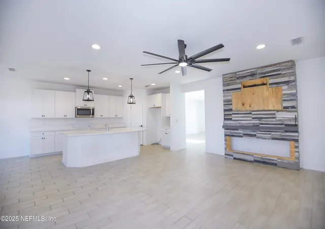 Photo 3 of Sale Pending at 192 Barbosa Trl, Saint Augustine, FL 32095 | MLS# 2104622 | Listing updated on 2026-09-04