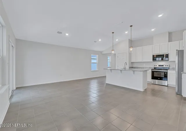 Photo 4 of Single family home for sale at 718 Panther Lake Pkwy, Jacksonville, FL 32221 | MLS# 2104647 | Listing updated on 2026-10-07