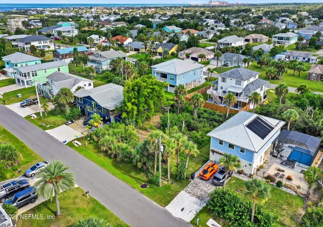 Photo 2 of Land for sale at 6 Flagler Dr, Palm Coast, FL 32137 | MLS# 2105086 | Listing updated on 2026-08-14