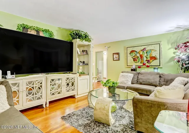 4th image of 3241 Caribbean Dr, Jacksonville, FL 32277 | MLS# 2139927