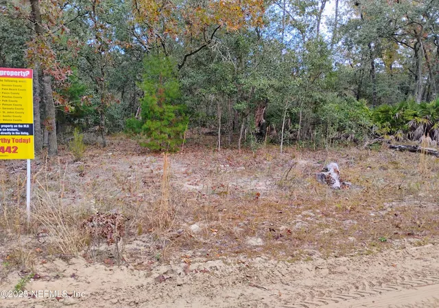 Photo 2 of Sale Pending at 244 Thompson Ave, Interlachen, FL 32148 | MLS# 2107393 | Listing updated on 2026-09-28