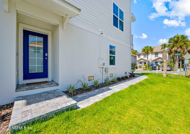 2nd image of 2088 Gail Ave, Jacksonville Beach, FL 32250 | MLS# 2107702