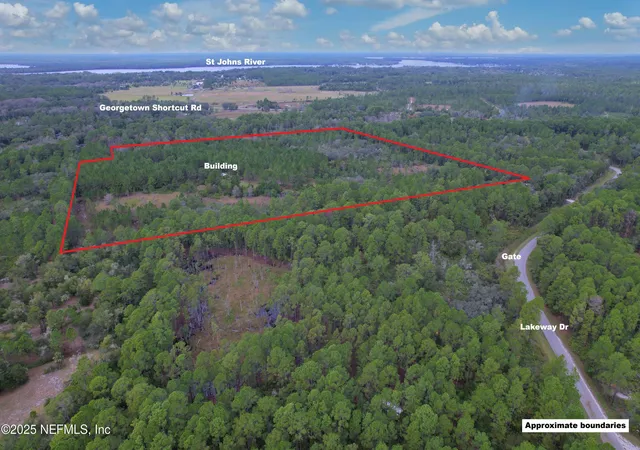 Homes for sale in Georgetown, FL | 139 Lakeway Dr, Georgetown, FL 32139 | MLS# 2107711