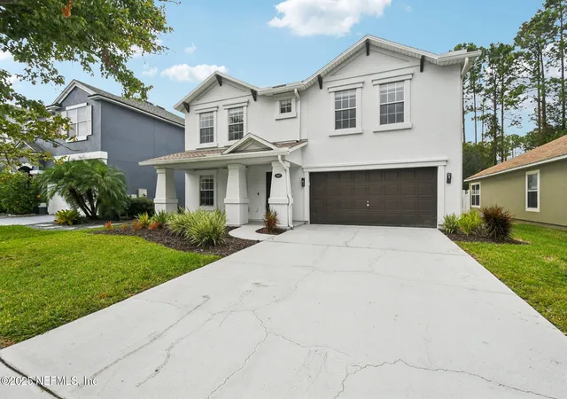Photo 3 of Single family home for sale at 305 Carriage Hill Ct, Saint Johns, FL 32259 | MLS# 2108461 | Listing updated on 2026-09-30
